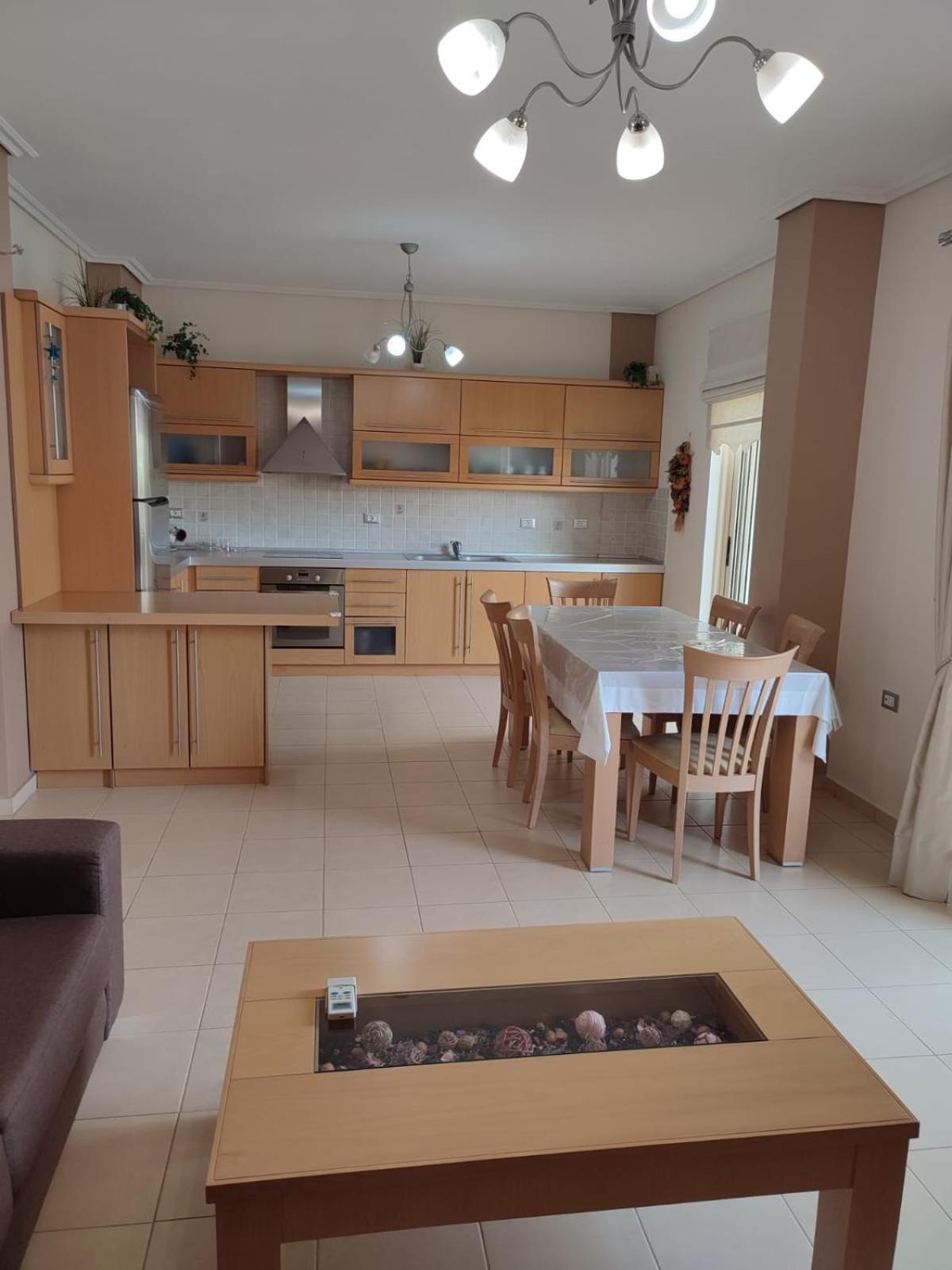 Cimi Apartments Sarandë Eksteriør billede