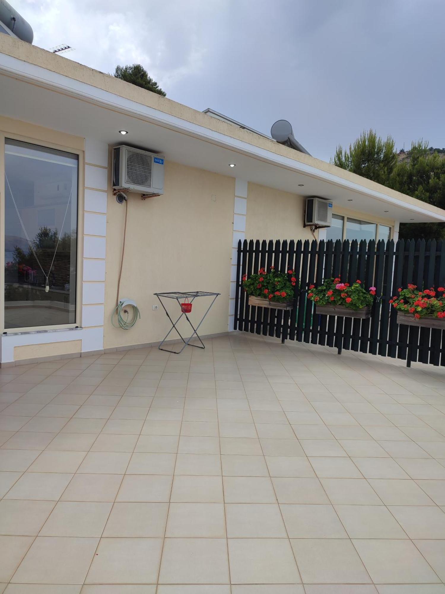 Cimi Apartments Sarandë Eksteriør billede