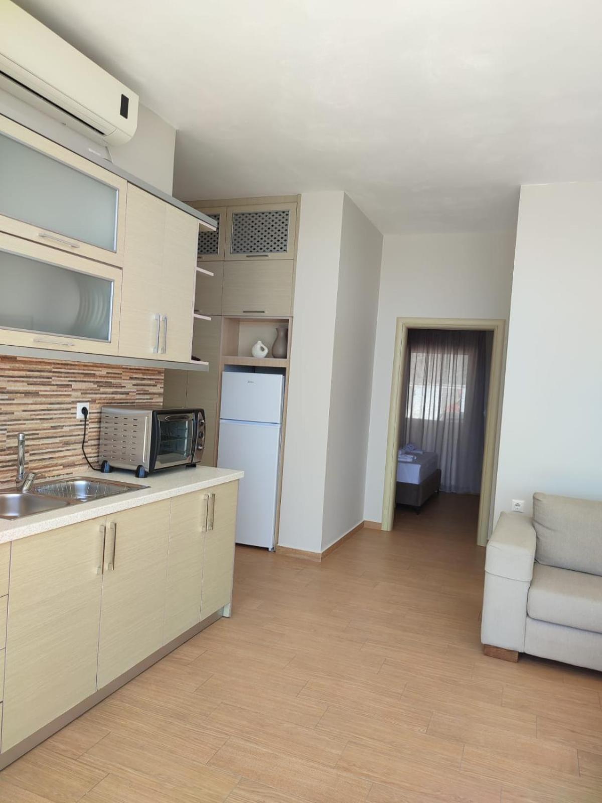 Cimi Apartments Sarandë Eksteriør billede